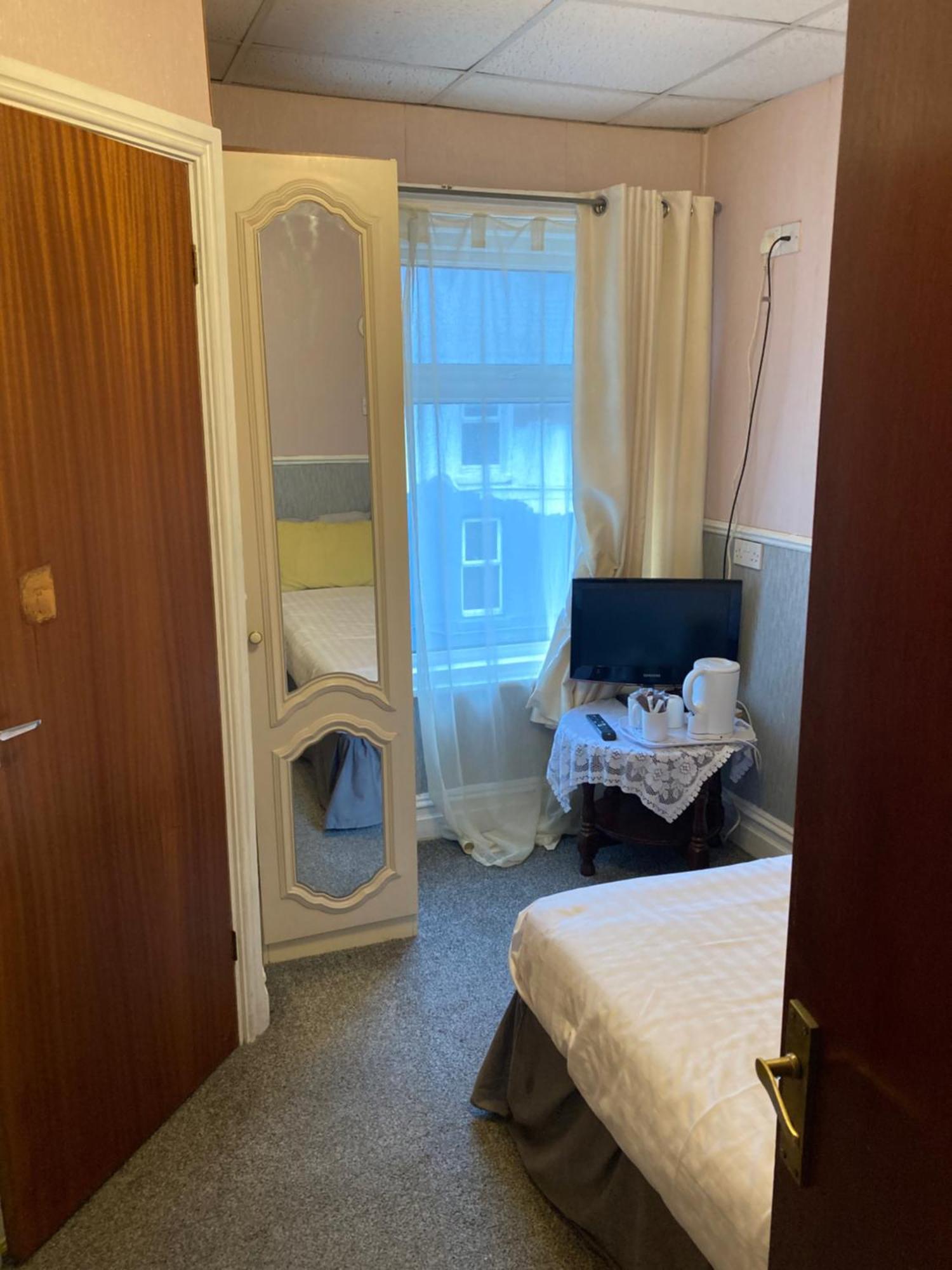 Iona Bed & Breakfast *